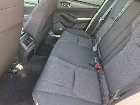 Used 2025 Honda Accord SE image 9