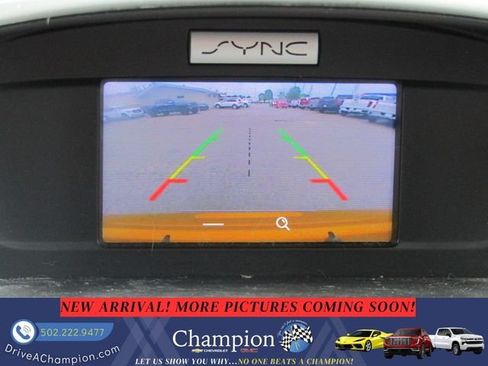 Used 2016 Ford Escape SE AWD/4WD image 12
