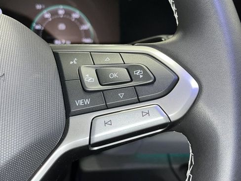 New 2026 Volkswagen Tiguan SE AWD/4WD image 20