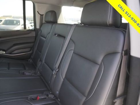 Used 2019 Chevrolet Suburban LT image 13