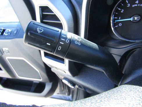 Used 2021 Ford F250 Lariat image 21