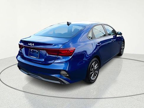 Certified 2023 Kia Forte LXS w/ LXS Technology Package image 5