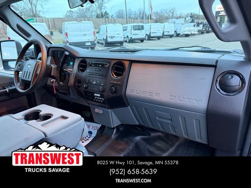 Used 2016 Ford F550 2WD Crew Cab Super Duty image 21