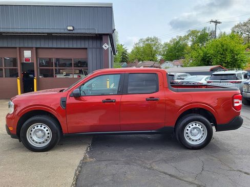 Used 2024 Ford Maverick XL w/ Equipment Group 100A Standard AWD/4WD image 4