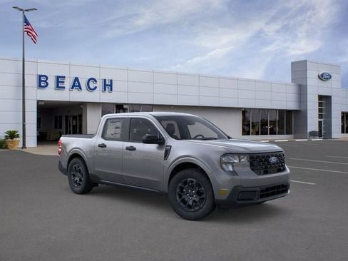 New 2025 Ford Maverick XLT w/ XLT Luxury Package AWD/4WD image 7