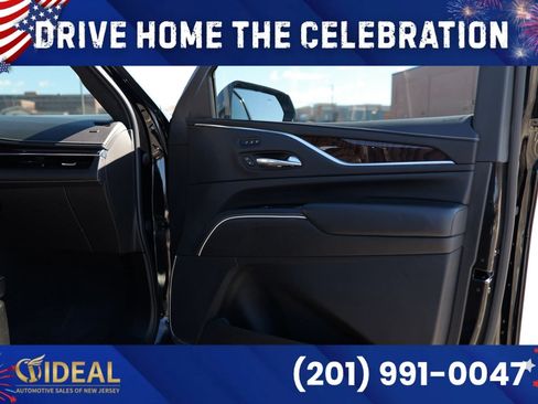Used 2022 Cadillac Escalade ESV Sport Platinum AWD/4WD image 29