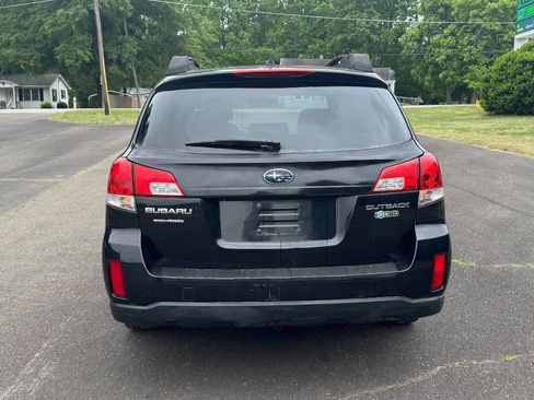 Used 2013 Subaru Outback 2.5i Limited AWD/4WD image 7