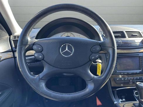 Used 2007 Mercedes-Benz E 350 4MATIC Sedan w/ Premium Pkg 1 image 23