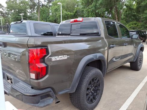 Used 2024 Chevrolet Colorado Trail Boss image 7