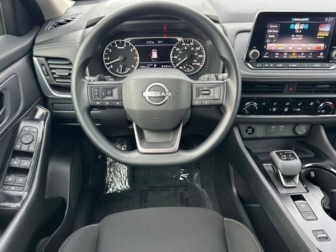 Certified 2025 Nissan Rogue S image 16