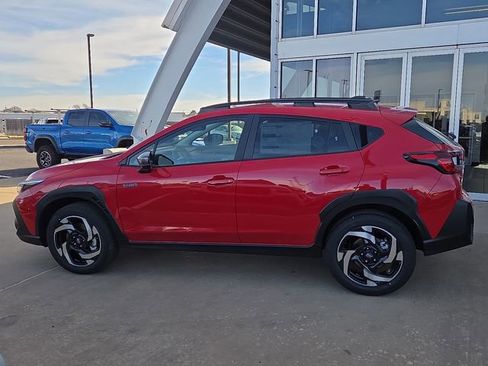 New 2026 Subaru Crosstrek 2.5i Limited w/ Crosstrek Mirror Package image 2