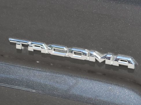 Used 2016 Toyota Tacoma TRD Off-Road w/ Towing Package RWD image 46