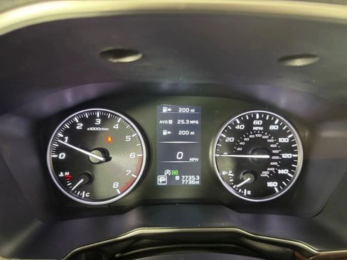 Used 2024 Subaru Outback Touring AWD/4WD image 14