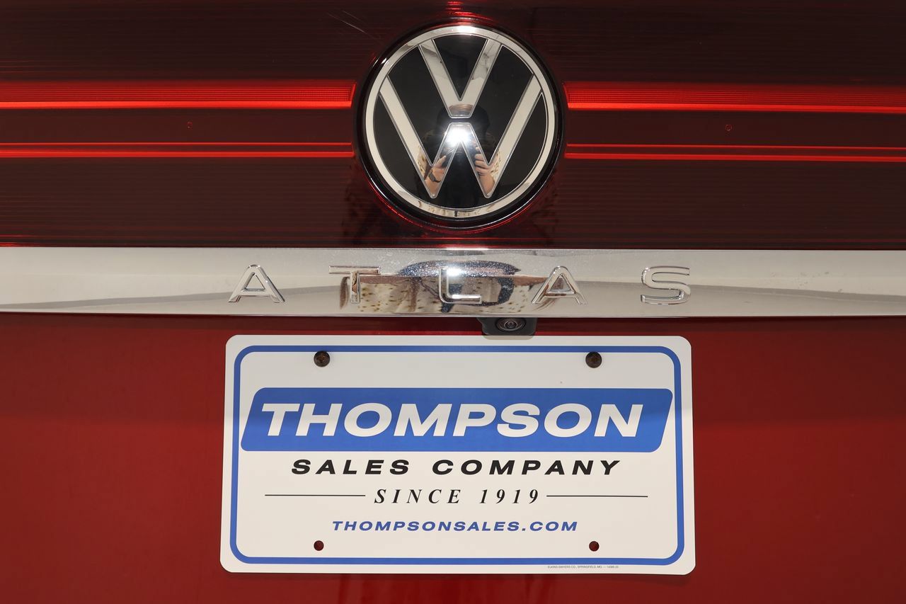 Used 2024 Volkswagen Atlas Cross Sport SE AWD/4WD image 35