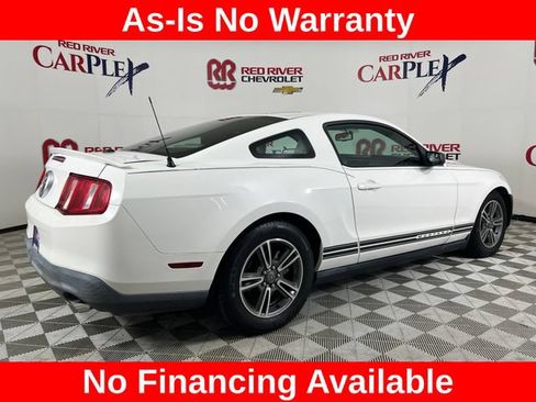Used 2012 Ford Mustang Premium RWD image 3