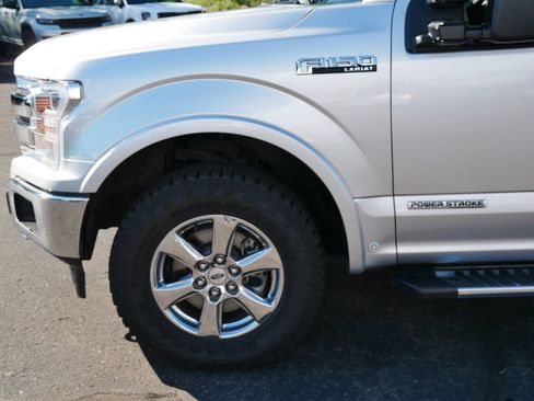 Used 2019 Ford F150 Lariat w/ Equipment Group 502A Luxury AWD/4WD image 8