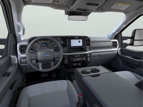New 2026 Ford F250 XLT w/ FX4 Off-Road Package AWD/4WD image 9