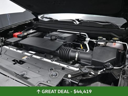 Used 2025 GMC Canyon AT4 w/ Nightfall Edition AWD/4WD image 14