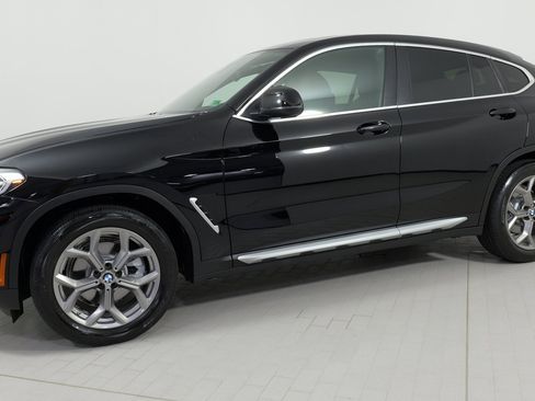 Used 2022 BMW X4 xDrive30i w/ Convenience Package image 3