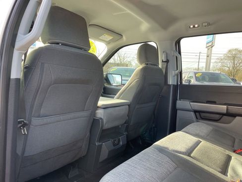 Used 2022 Ford F150 XLT image 39