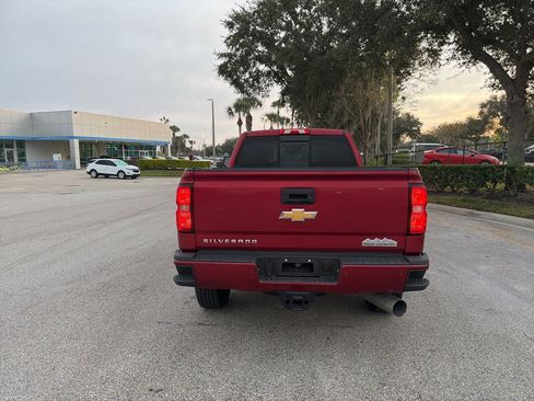 Used 2018 Chevrolet Silverado 3500 High Country w/ Duramax Plus Package image 3