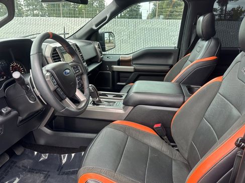 Used 2018 Ford F150 Raptor w/ Equipment Group 802A Luxury AWD/4WD image 10