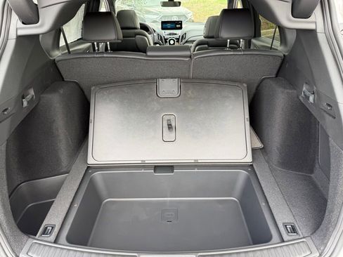 New 2026 Acura RDX SH-AWD image 16