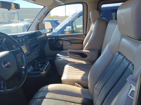 Used 2014 GMC Savana 1500 image 4