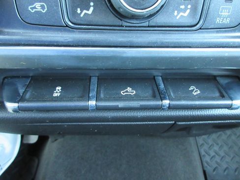 Used 2015 Chevrolet Silverado 1500 LT w/ All Star Edition image 34