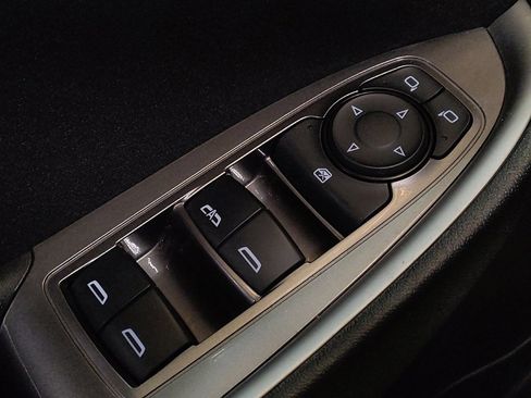 Used 2025 Chevrolet Malibu LT image 27