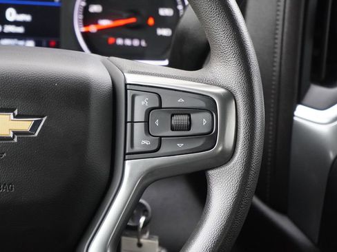 Used 2022 Chevrolet Silverado 2500 LT AWD/4WD image 16