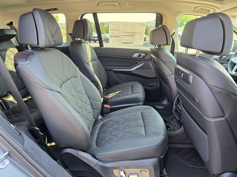 New 2027 BMW X7 xDrive40i AWD/4WD image 13