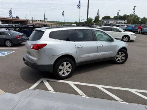 Used 2012 Chevrolet Traverse LT AWD/4WD image 7