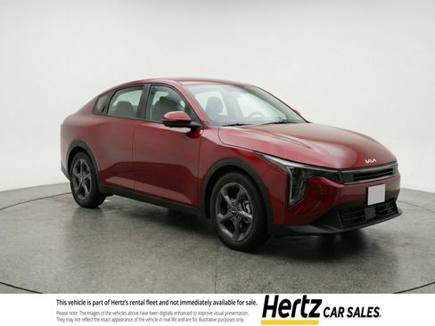 Used 2025 Kia K4 FWD image 1