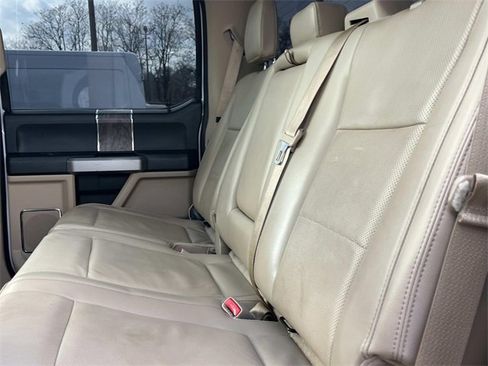 Used 2017 Ford F250 Lariat w/ Lariat Ultimate Package image 21
