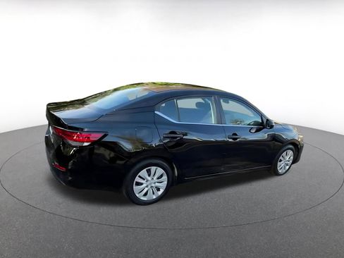Used 2025 Nissan Sentra S image 14