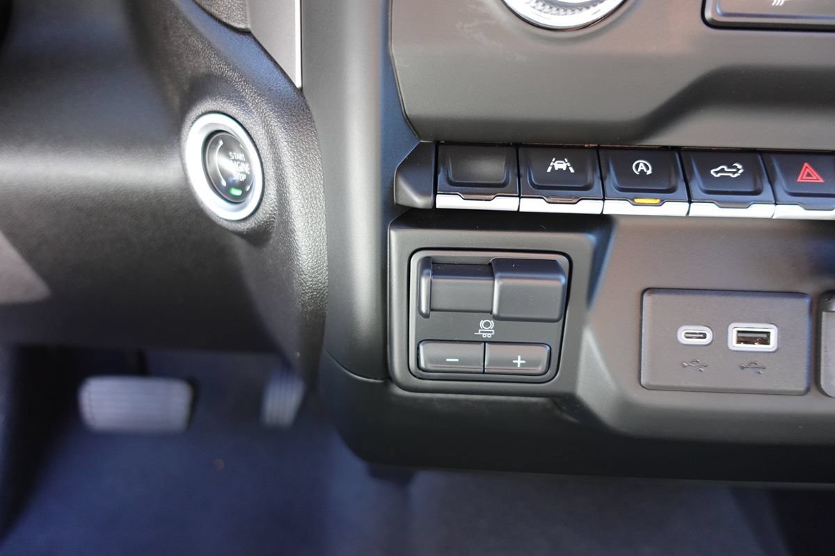 Used 2024 GMC Sierra 1500 Pro w/ Graphite Edition AWD/4WD image 44