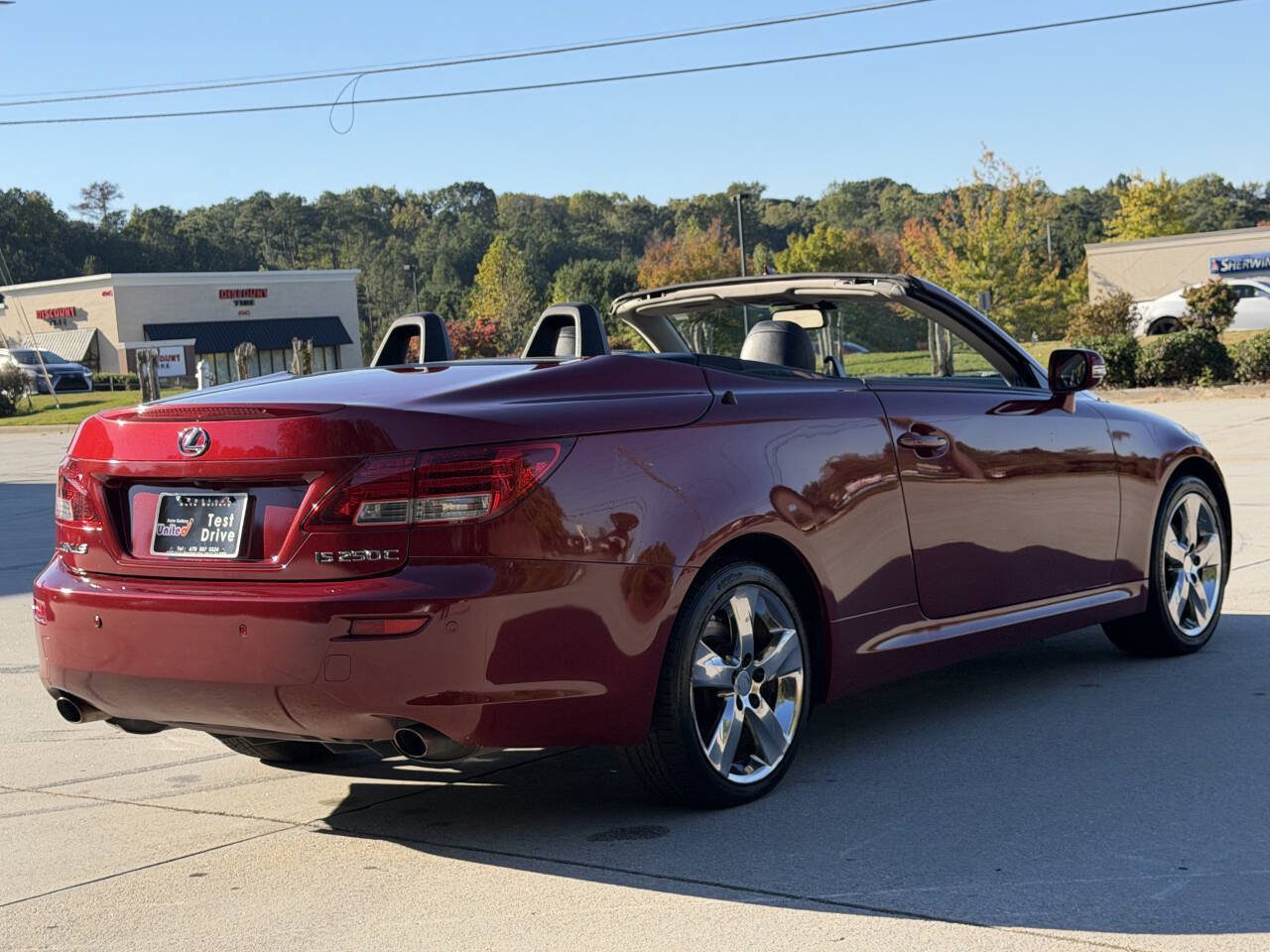 Used 2010 Lexus IS 250C w/ Luxury Pkg RWD image 20
