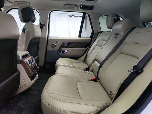 Used 2019 Land Rover Range Rover HSE image 26