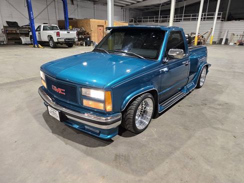 Used 1993 GMC Sierra 1500 2WD Regular Cab image 2