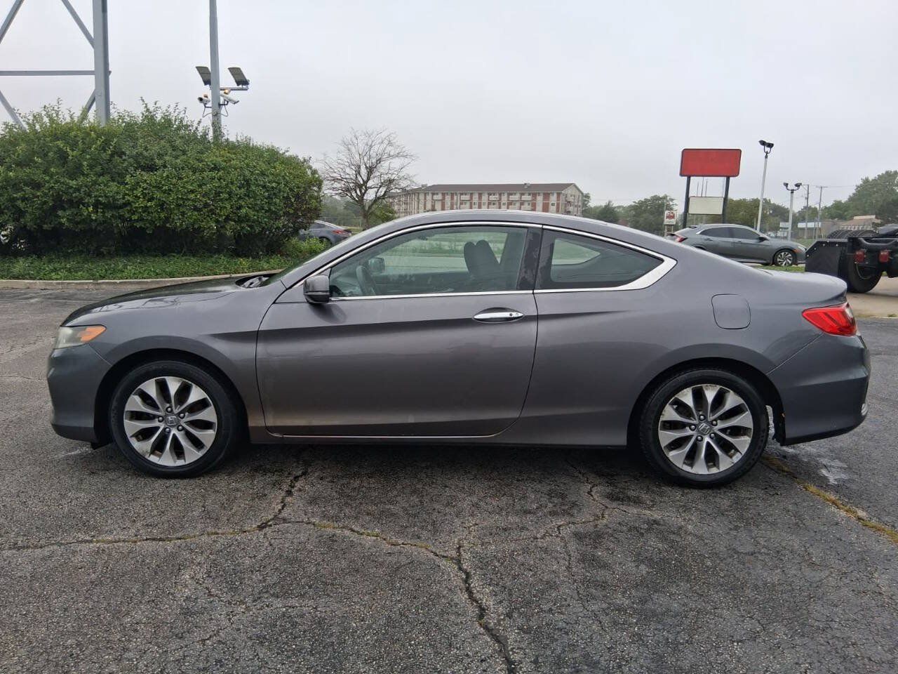 Used 2014 Honda Accord EX image 5