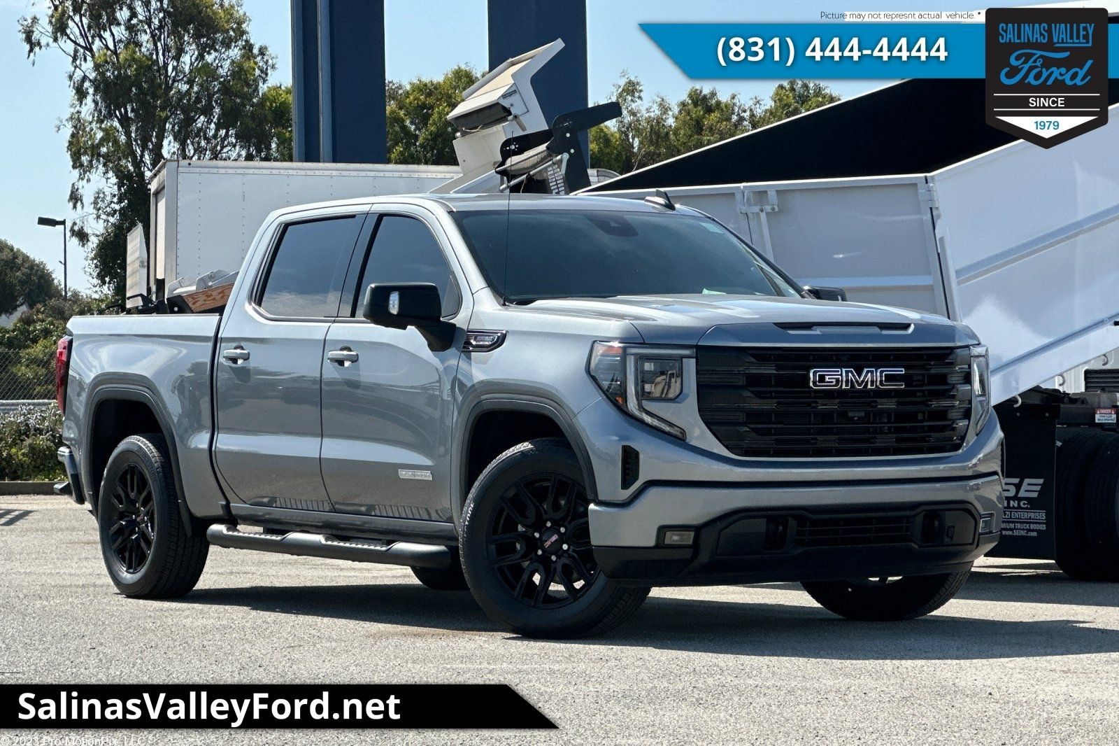 Used 2023 GMC Sierra 1500 Elevation w/ Preferred Package RWD image 1