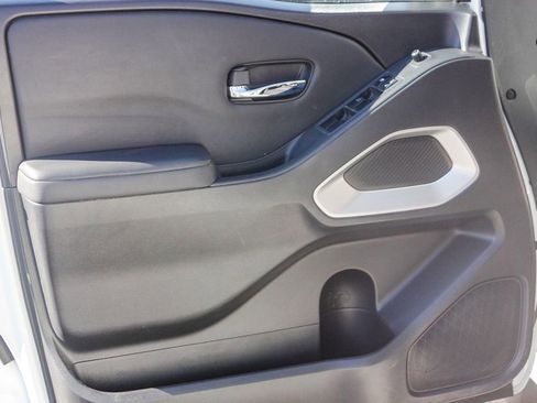 Certified 2022 Nissan Frontier SV w/ Technology Package image 25