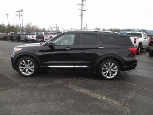 Used 2021 Ford Explorer Platinum w/ Equipment Group 601A image 8