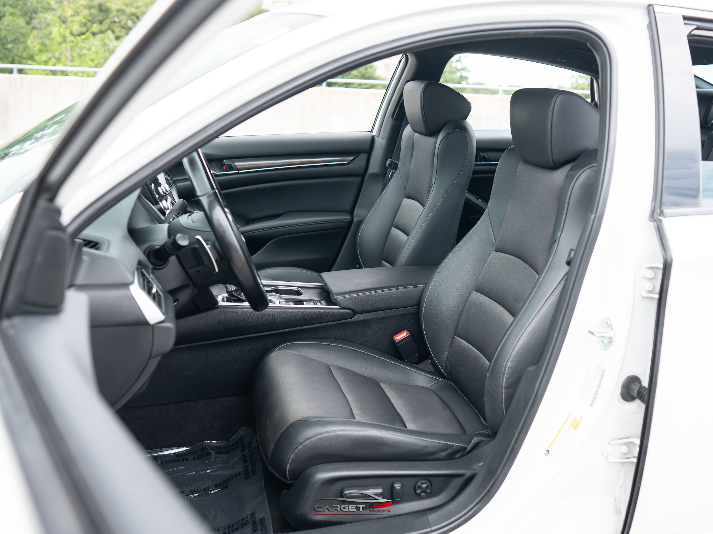 Used 2022 Honda Accord Sport image 16