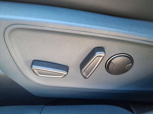 New 2026 Ford Maverick Lariat w/ Black Appearance Package image 15