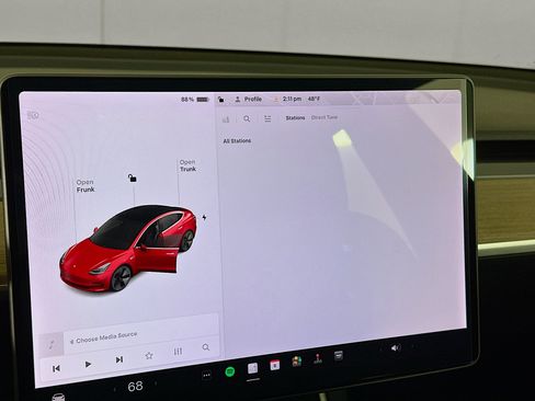 Used 2019 Tesla Model 3 Long Range image 18