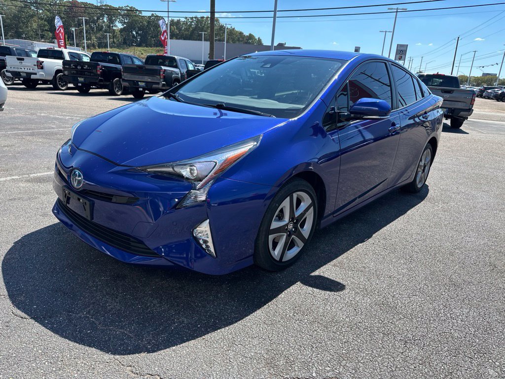 Used 2018 Toyota Prius Four Touring FWD image 11