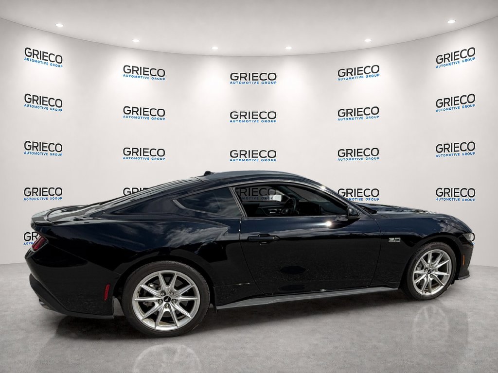 Used 2025 Ford Mustang GT Premium RWD image 8