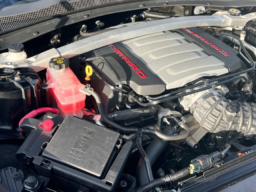 Used 2023 Chevrolet Camaro LT w/ Technology Package RWD image 44